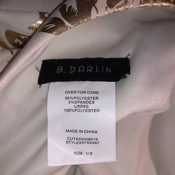 B. Darlin White and good dress - Picture 5 of 5